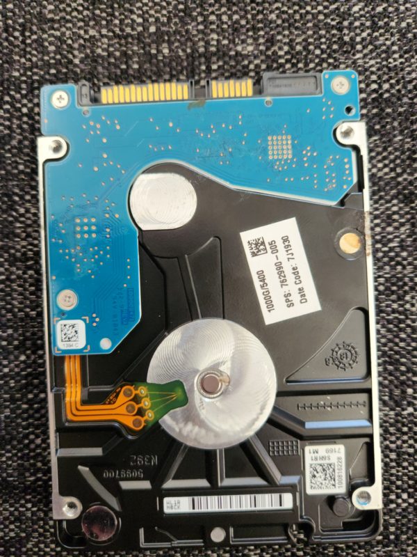 ST1000LM035, WL1, WU, PN 1RK172-021, FW RSM7, Seagate 1TB SATA 2.5 Hard Drive - Image 2